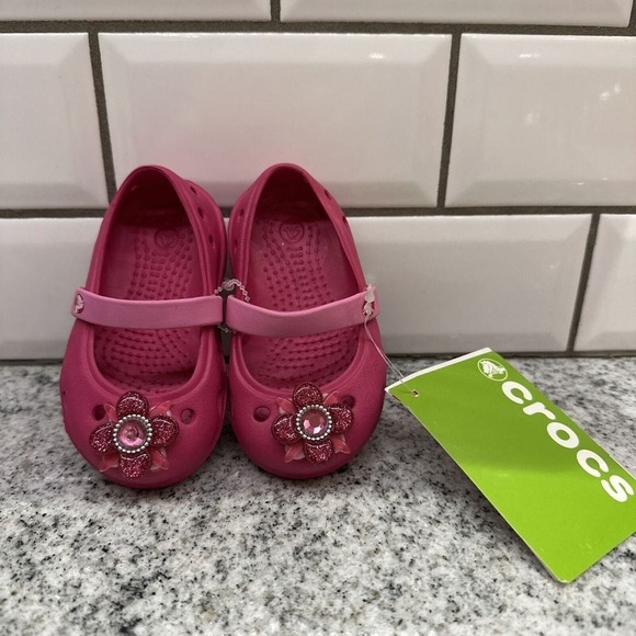 New With Tag CROCS Keeley Springtime Keeley Raspberry/Petal Pink Sandals Size C4 - Picture 2 of 6
